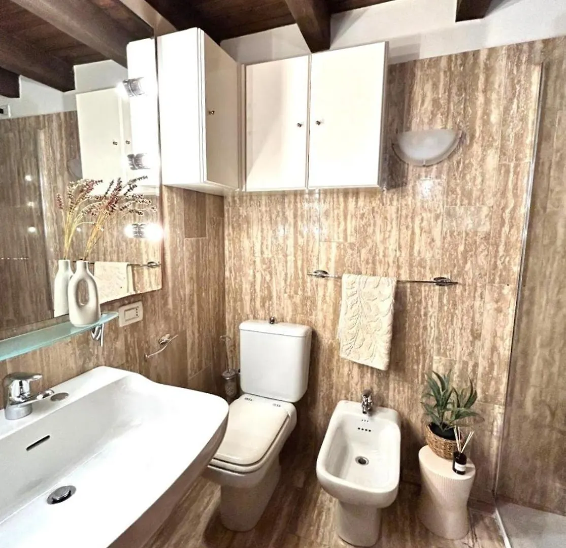 Casa Savoia 31 Appartement Salò Italië