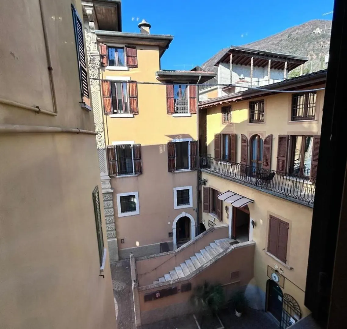 Casa Savoia 31 Apartment Salo Italy